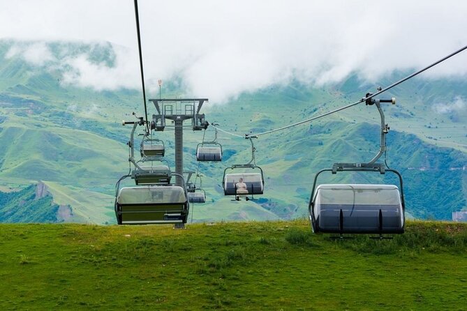 Khizi Candy Mountains, Shahdagh Full Day Guided Tour - Stop 2: Qechresh, Azerbaijan’s longest forest break