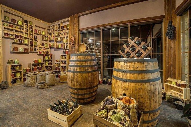 Organic Wine Tour Shamakhi with Local Lunch - Shamakhi Winery Stop: Harvest, Pressing, and Wine-Making You Can See