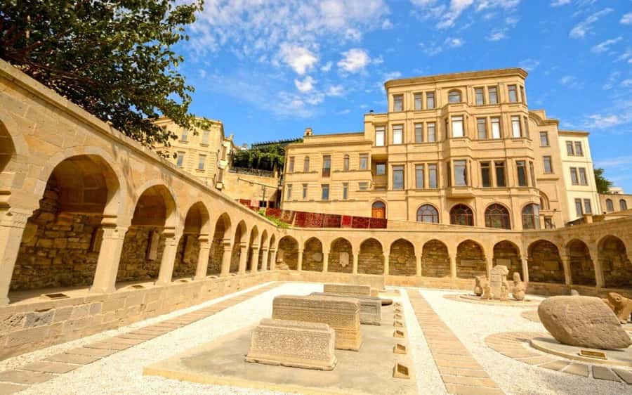 Private Baku City - Why This 3-Hour Private Walk Feels Efficient
