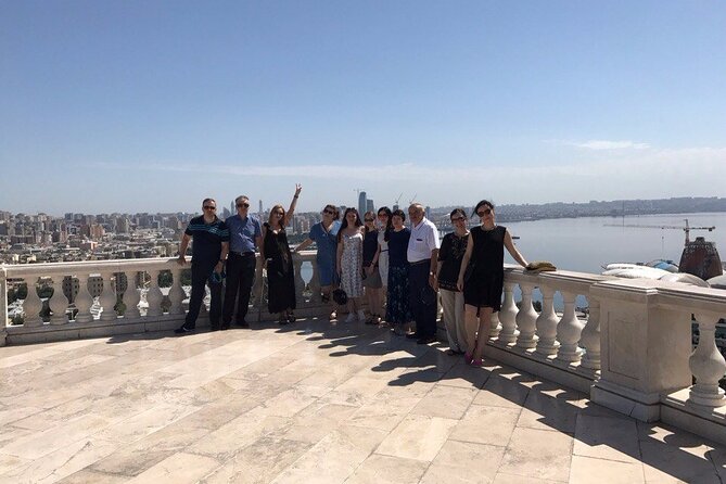 Private Baku City Tour - Perfect for first-time visitors - Flame Towers and the modern silhouette photo moment