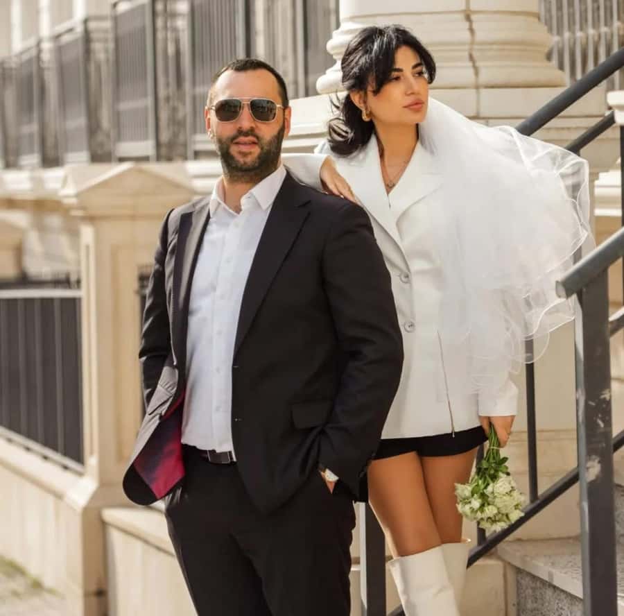 Private Baku Old City Photoshoot - Why Icherisheher and the Maiden Tower Make This Worth It