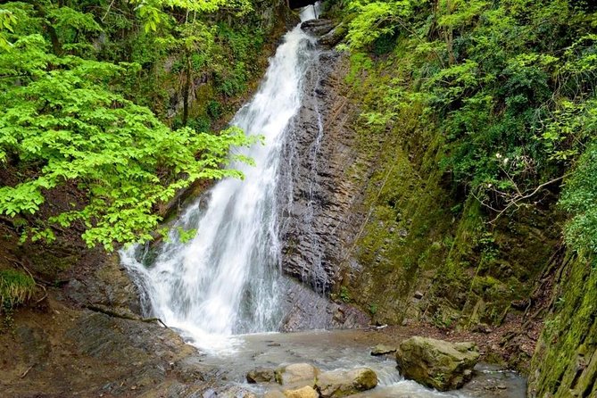 Private Gabala Tour - Nohur Gol: a quick lake moment that resets the day