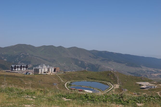 Shahdag Majesty of the Caucasus Unforgettable 2 Day in Azerbaijan - Getting to the mountains, without turning it into a road-trip marathon