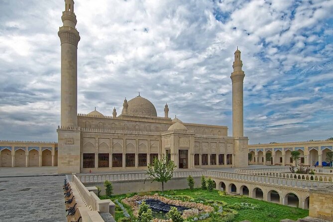 Shamakhi Alpaca Private Tour - Nature views plus an easy day plan from Baku