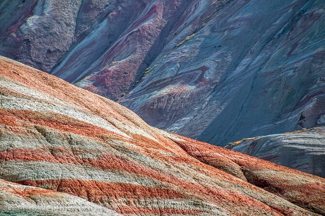 Shared Candy Mountain Tour from Guba - Candy Cane Mountain: a 30-minute burst of color and weird geology
