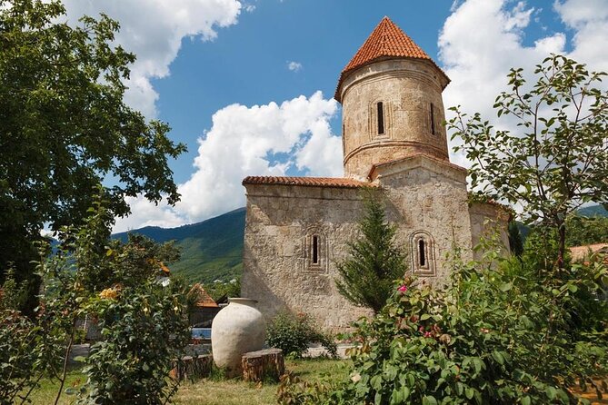Sheki Cultural and Historical Shared Tour - The 8:00 am departure, then a very real long drive