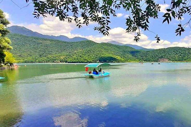 Sheki - Full Day Tour to Five Regions of Azerbaijan - Ismailli hanging bridge: the photo moment with real purpose