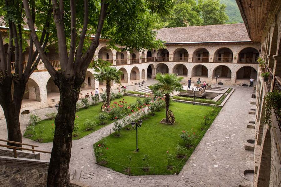 Sheki group Tour from Baku with guide - Key things you will like about this Sheki group tour