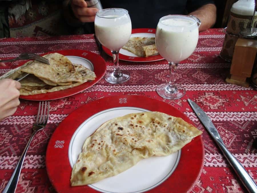 Taste of Azerbaijan: Cuisine Tour with Snacks and Dinner - The Traditional-Style Restaurant Meal: Where the Tour Becomes a Meal