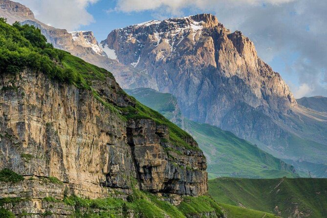 Tour to the North part of Azerbaijan Forests and Mountatin Quba - Getting out of Baku, and what the day actually feels like